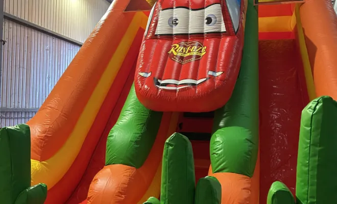 Chapiteau Cars 6x6x7